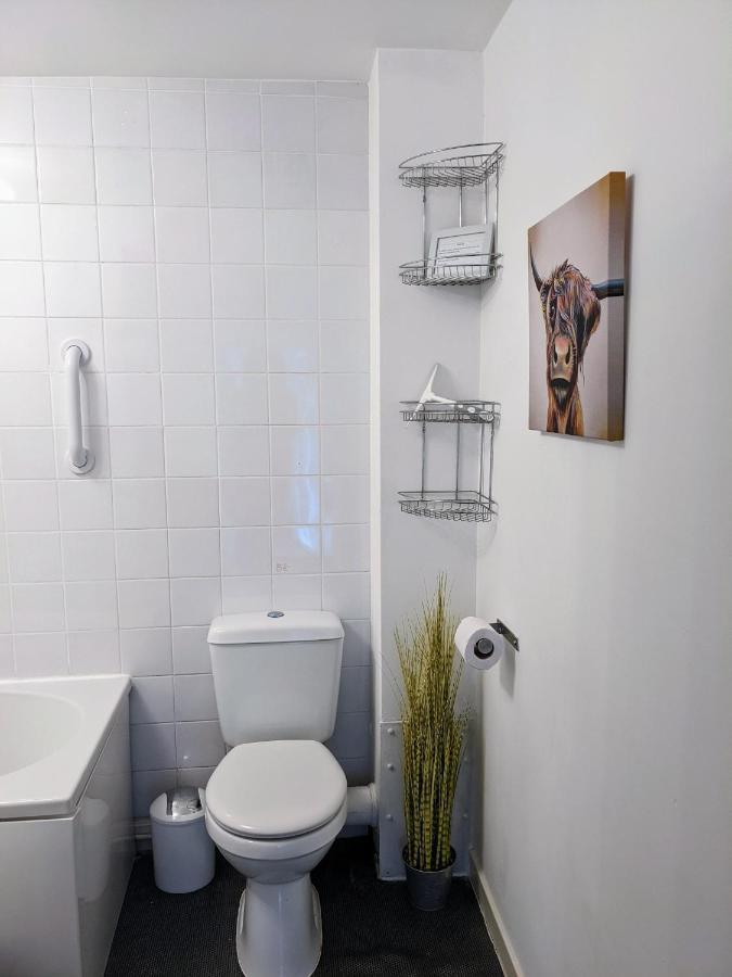 Ailnack Cottage -Cheerful Cottage With Secure Garden And Off Street Parking Sleeps 4 Tomintoul Kültér fotó